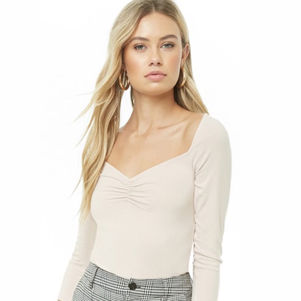 Forever 21 Ruched Ribbed Blush Top NWT - Picture 1 of 7